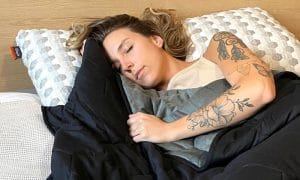 How to Go to Bed Early: 8 Tips