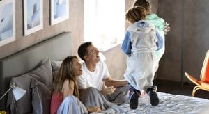 How to Become a Morning Person & Love It with these Morning Routines