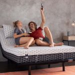What Mattress Base is Right for You? Explore 5 Types of Bed Frames &#038; Bases