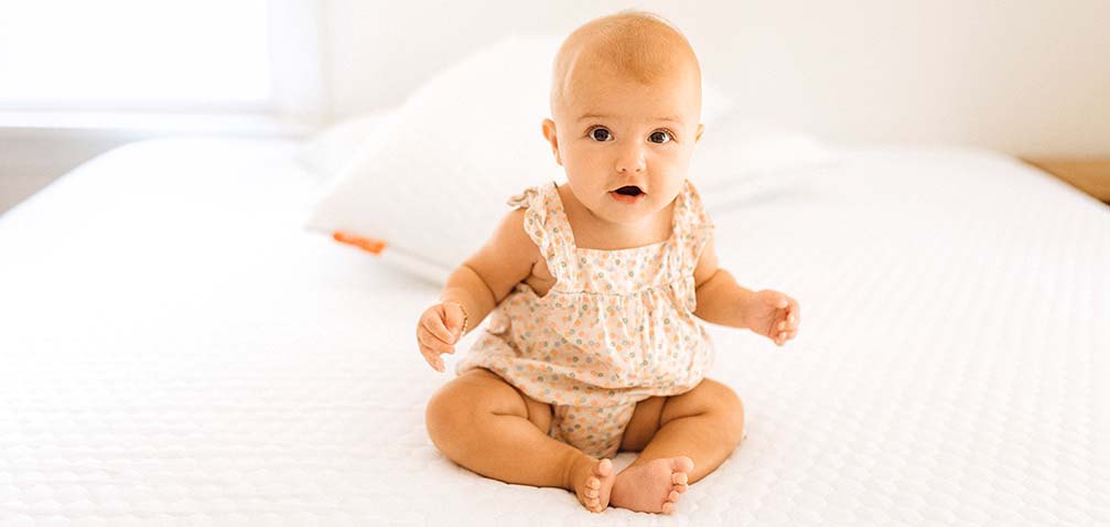 How to Dress Your Baby for Sleep During the Summer